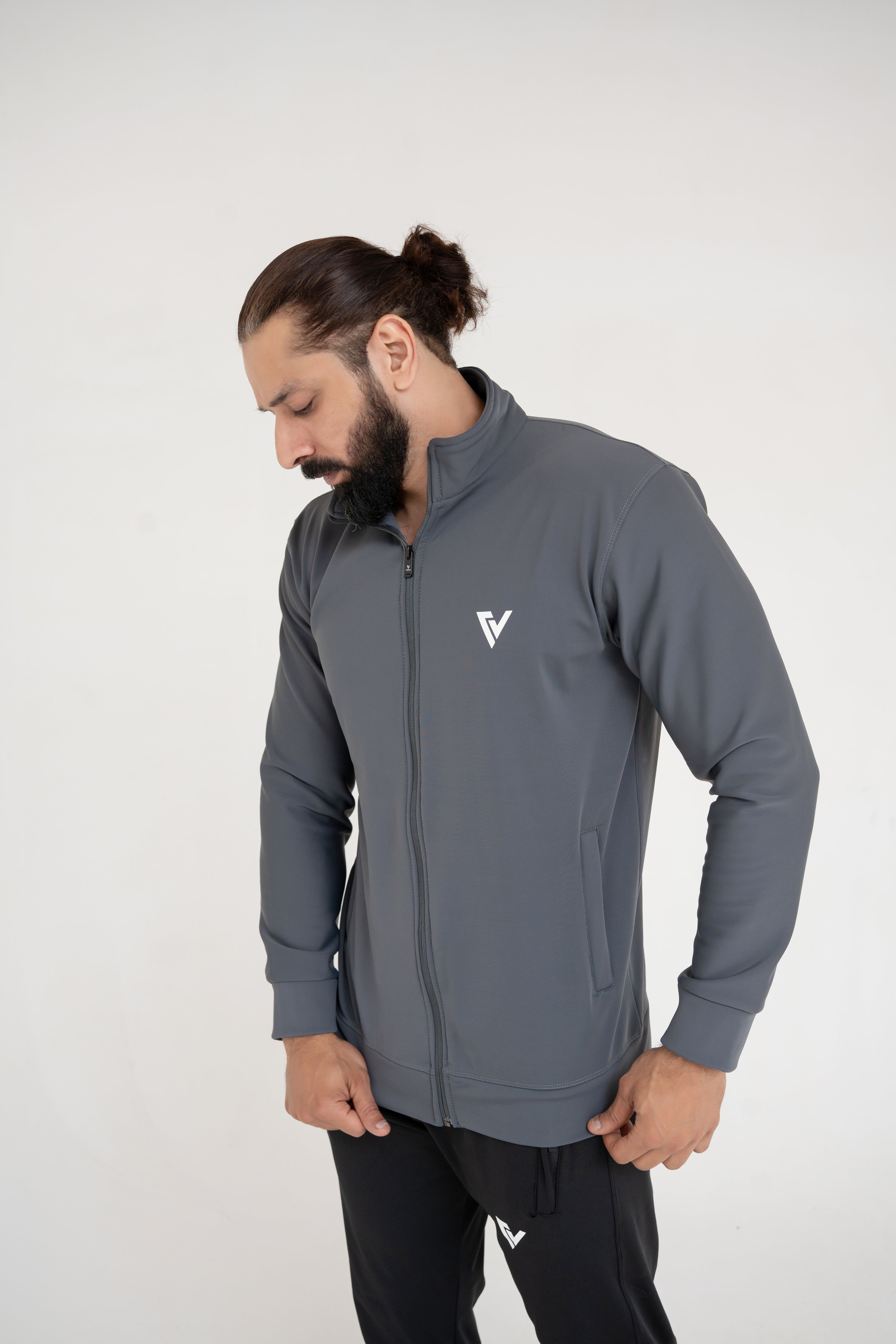 Momentum Zipper | Grey